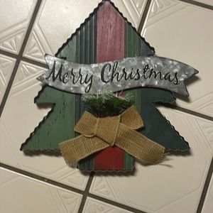 Metal Christmas wall hanging